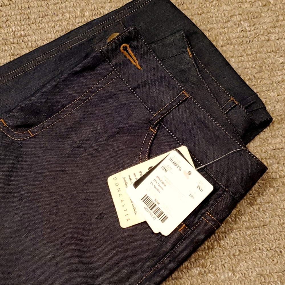 NWT private collection light weight jeans